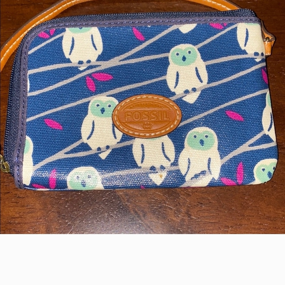 Fossil Blue Owl Print Wristlet